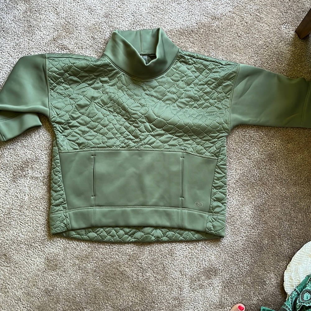 Calia medium pullover